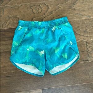 Athletic wear shorts